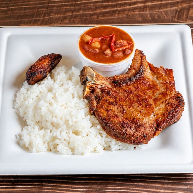 Pork Chop (Chuleta).